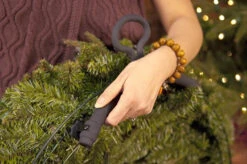 Treekeeper 36" Foam Lined Wreath Keeper With Removable Handle TK-10112 22 Treekeeper 36" Foam Lined Wreath Keeper With Removable Handle TK-10112 -Christmas Decorations Shop api0ltniw 18350.1646091865