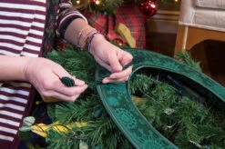 Village Lighting Deluxe Door Saver For Christmas Wreaths V-11101-DLX -Christmas Decorations Shop apiefmpni 28903.1646091888