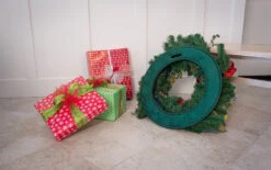 Village Lighting Deluxe Door Saver For Christmas Wreaths V-11101-DLX -Christmas Decorations Shop apiokbegz 35458.1646091889