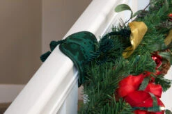 Village Lighting Bannister Protecting Garland Ties V-11099-DLX 11 Village Lighting Bannister Protecting Garland Ties V-11099-DLX -Christmas Decorations Shop apixlml2f 10260.1646091860